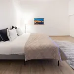 Second District Charming Flat