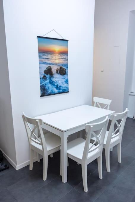 Second District Charming Flat * Viena